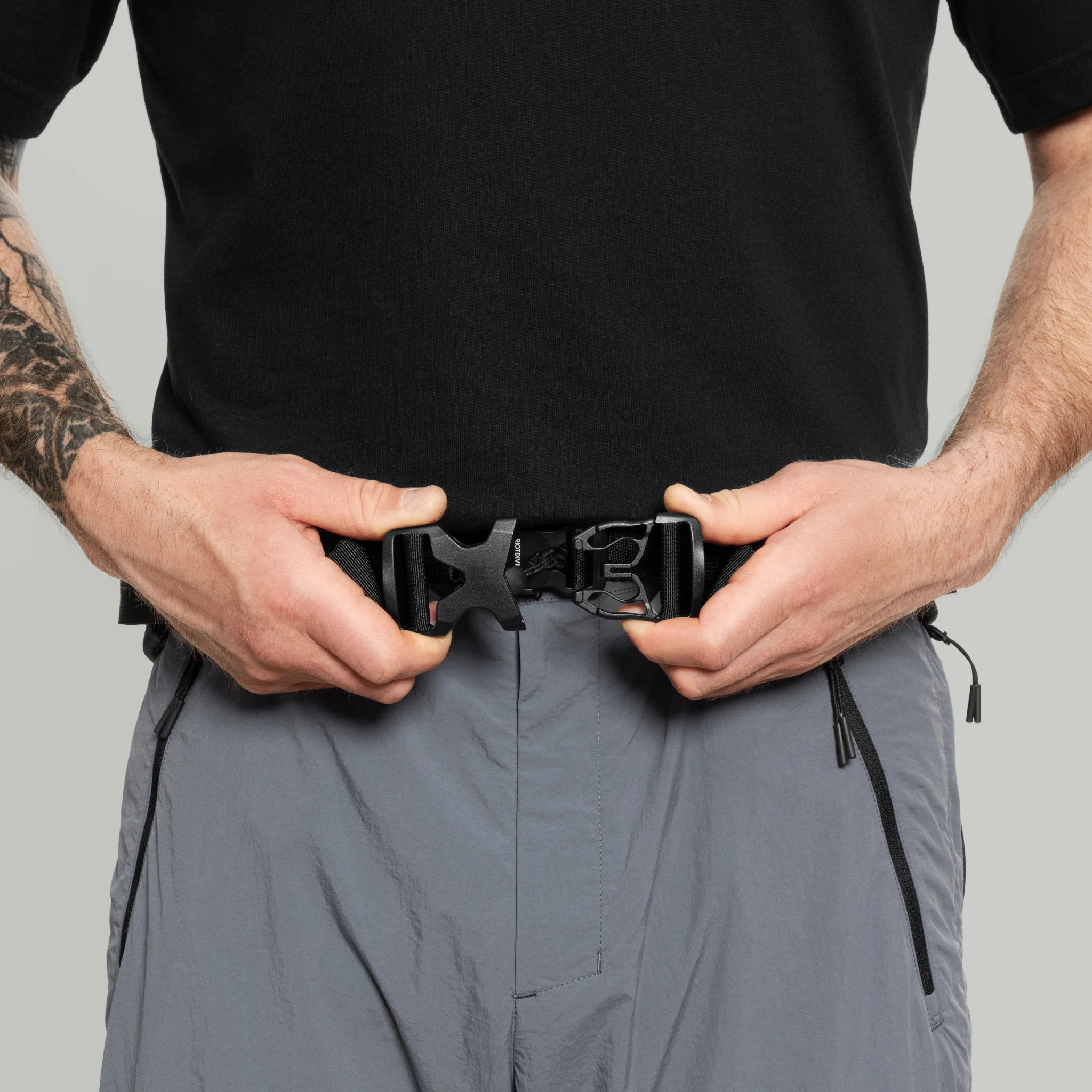 3CH0 2 Pockets Waist Bag Gen.1 RD-3CH02PWB_GEN.1 BLACK - Image 14