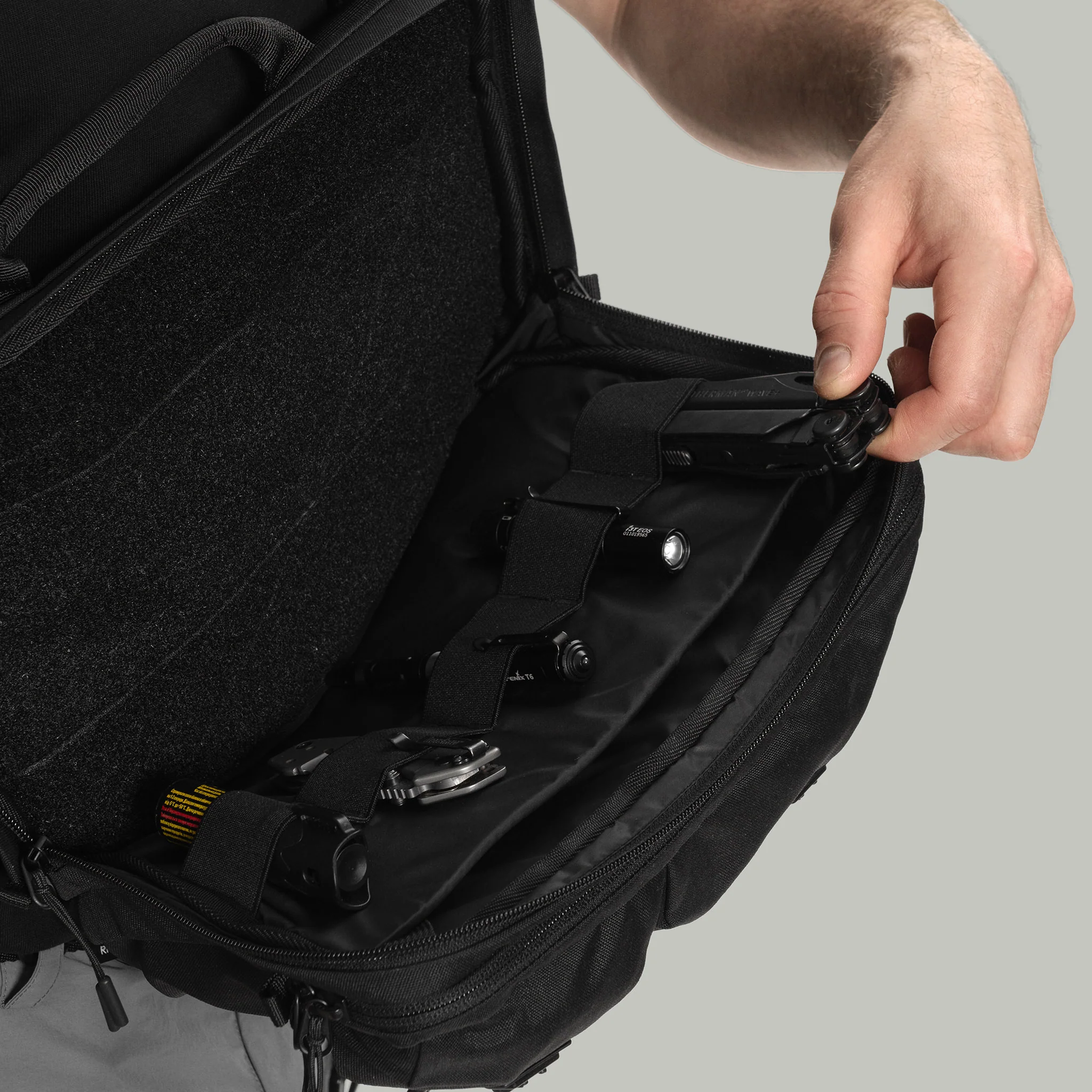3CH0 2 Pockets Waist Bag Gen.1 RD-3CH02PWB_GEN.1 BLACK - Image 8