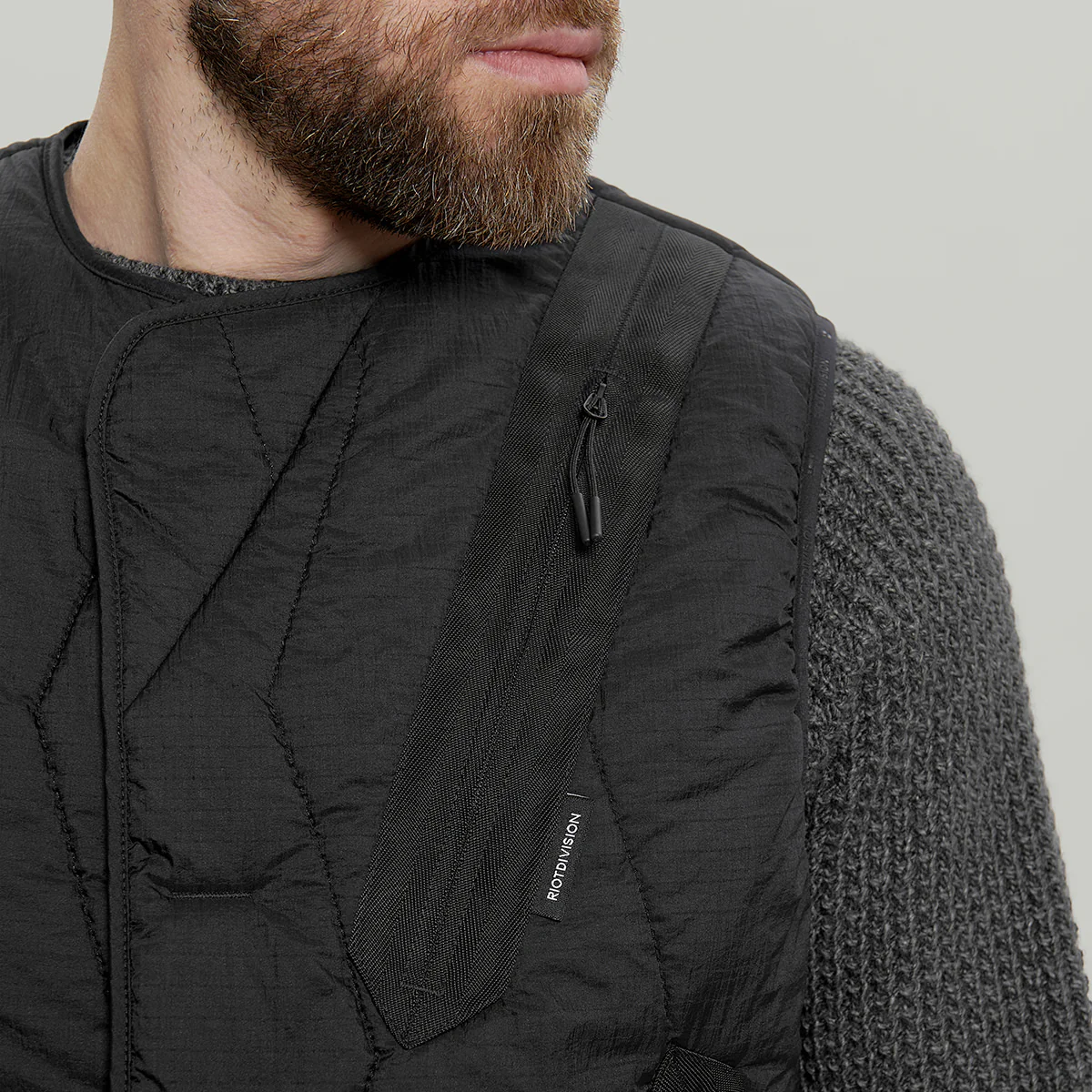 Diagonal Pocket Vest Gen.1 RD-DGNLPV_GEN.1 (FW25) BLACK - Image 7