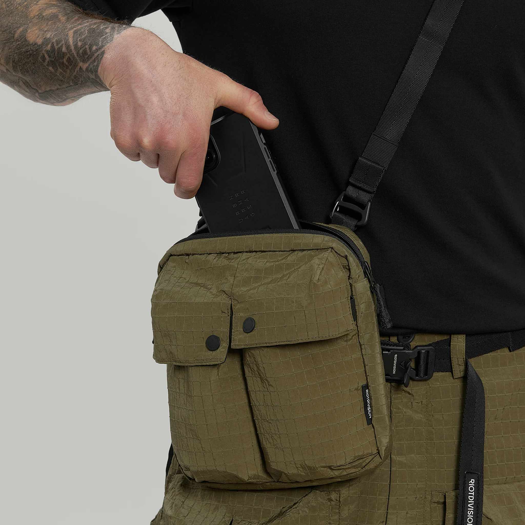 M70 Crossbody Bag Gen.1 RD-M70CB_GEN.1 KHAKI - Image 6