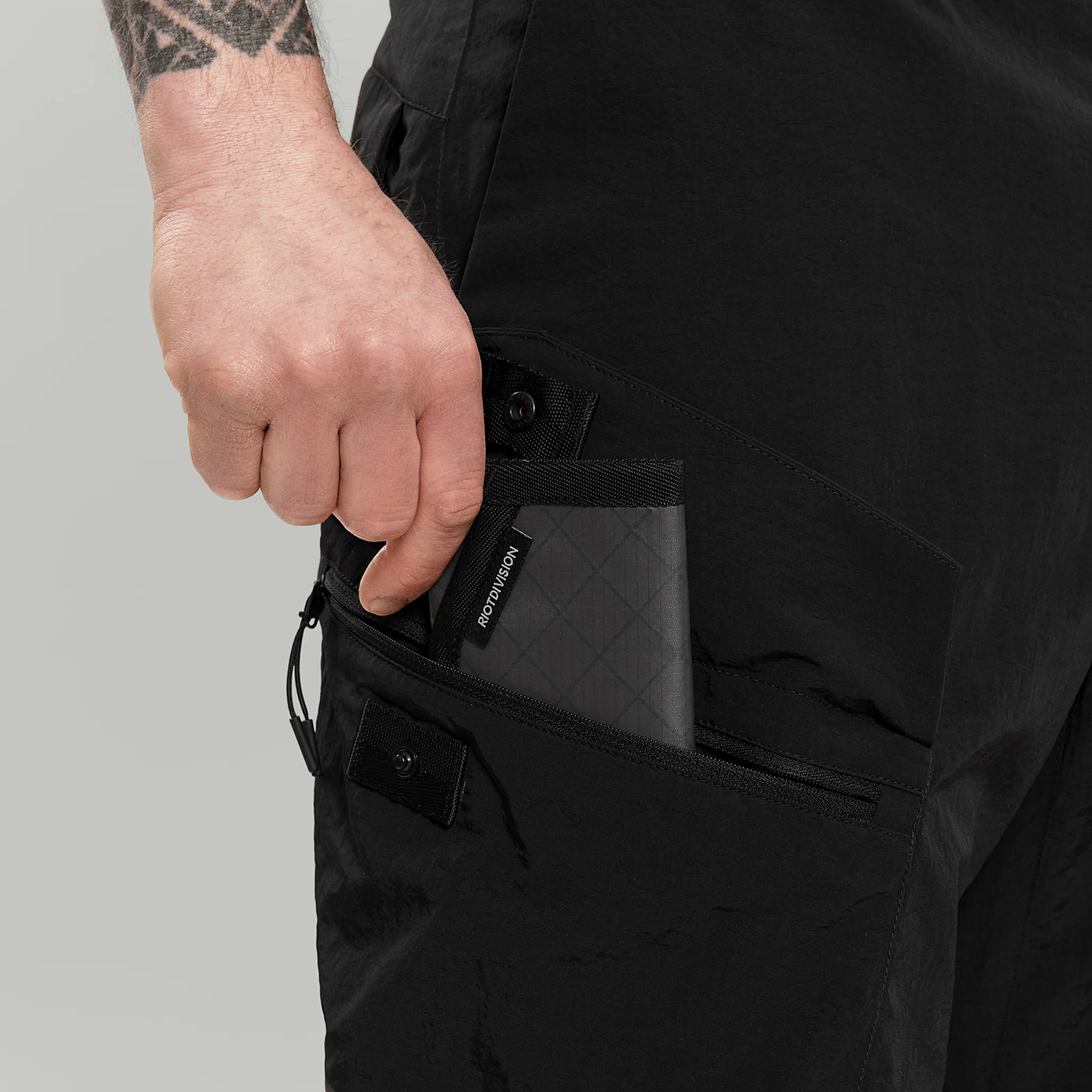 Wide Descent Cargo Pants Gen.1 RD-WDCP_GEN.1 (SS26) BLACK - Image 8